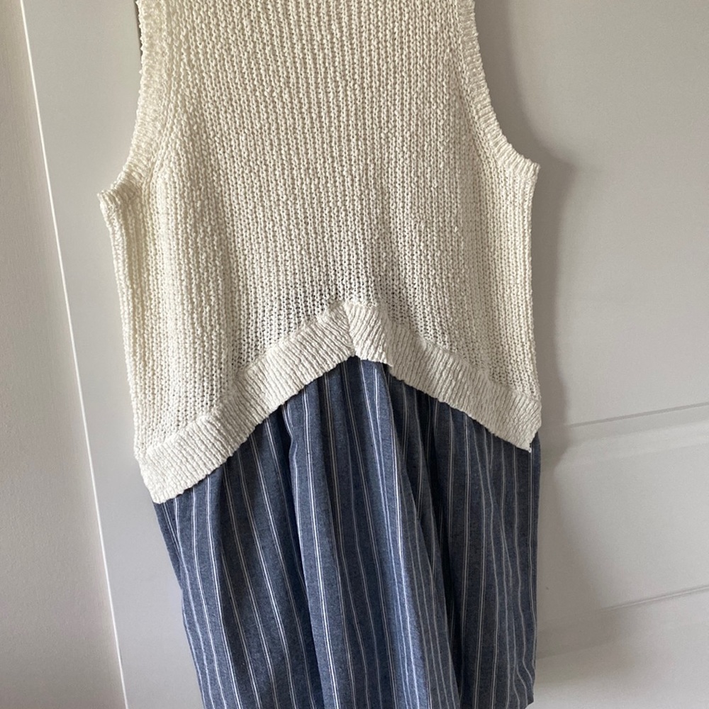 Worn once A Pea In The Pod Maternity Top size L - cream knit top & cotton bottom